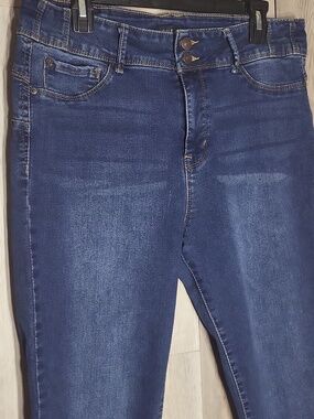 Curve Appeal Curvy Fit Skinny Jeans Womens 14/32 Figure Flattering Stretch Denim